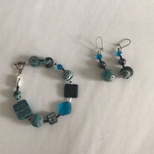 Bracelet and earring set